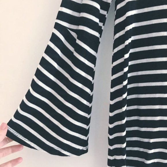 3/$35 // Boho Bell-Sleeve Striped  Top - Picture 2 of 3